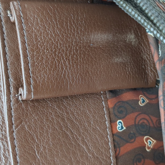 Brighton Brown croc crossbody/ wallet - Picture 13 of 13